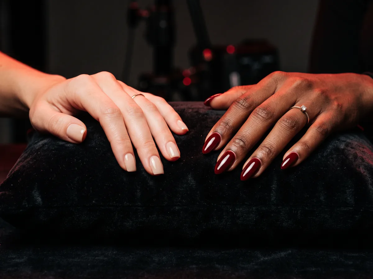 Praktyka: wykonujemy manicure na dwóch modelkach